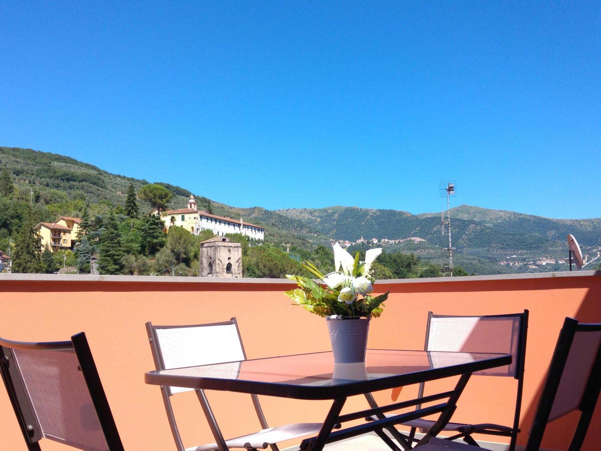 Il Cuore Del Borgo - Holiday Home Borgomaro エクステリア 写真