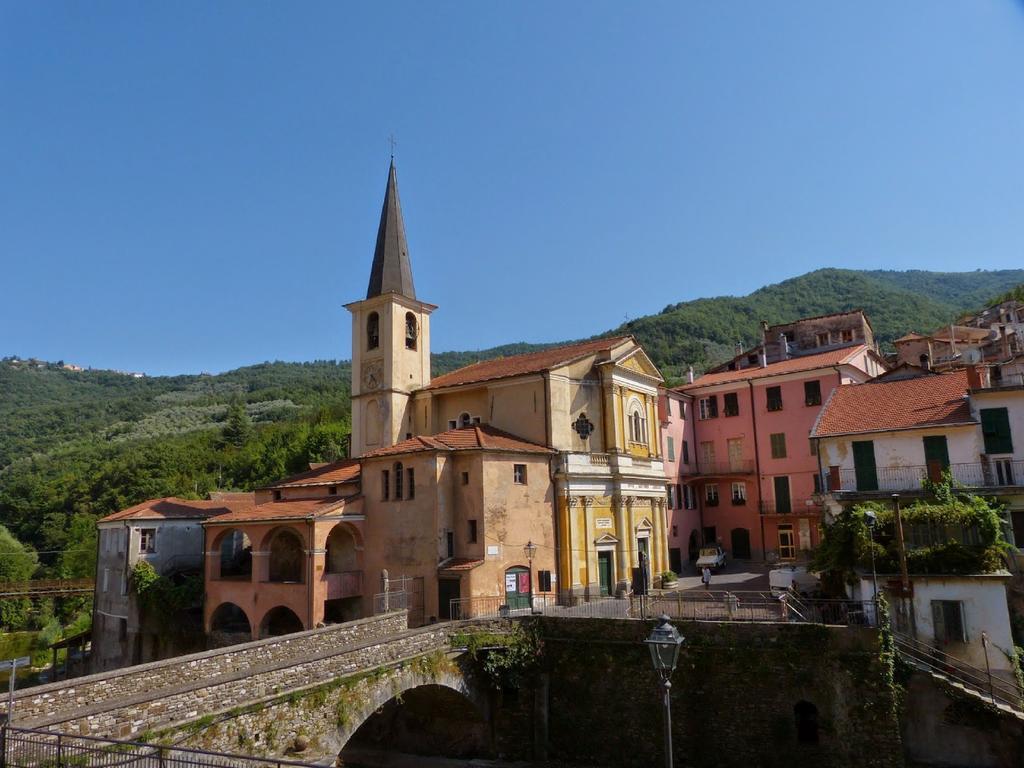 Il Cuore Del Borgo - Holiday Home Borgomaro エクステリア 写真